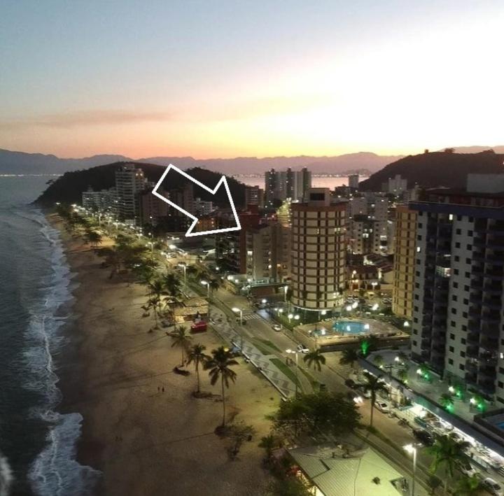 Ap Na Avenida Da Praia Caraguatatuba Eksteriør bilde